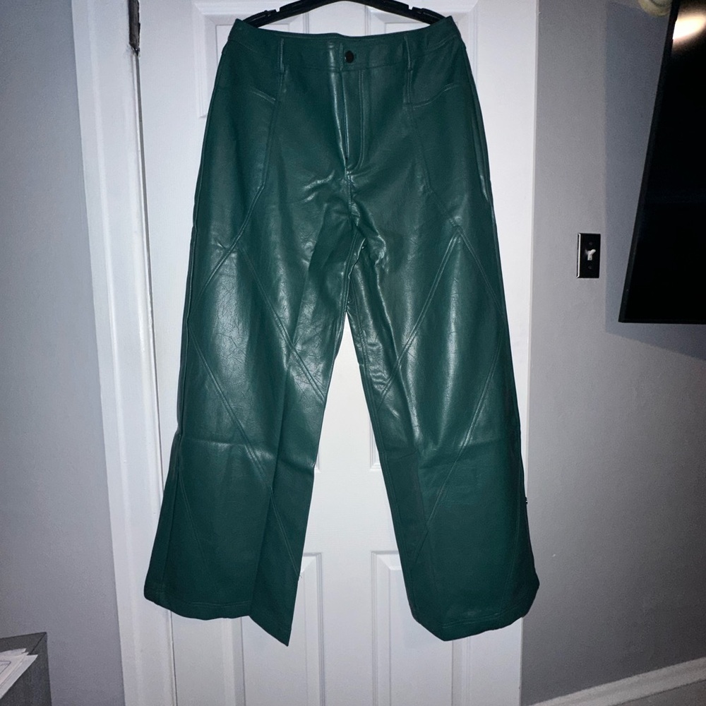 Brand New Never Worn Women Green Faux Leather Pants